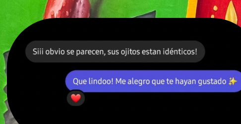 Captura de chat de Instagram: "Siii, obvio se parecen, sus ojitos están idénticos!"